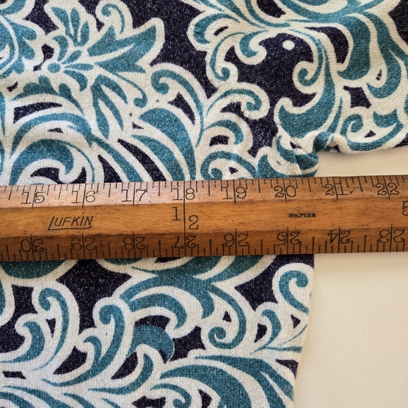 Croft & Barrow Knit Top Size XL Blue Mermaid Waves Silver Metallic Soft Comfy - Picture 12 of 16